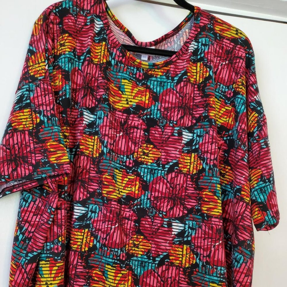 NWOT LuLaRoe Irma size 3XL
